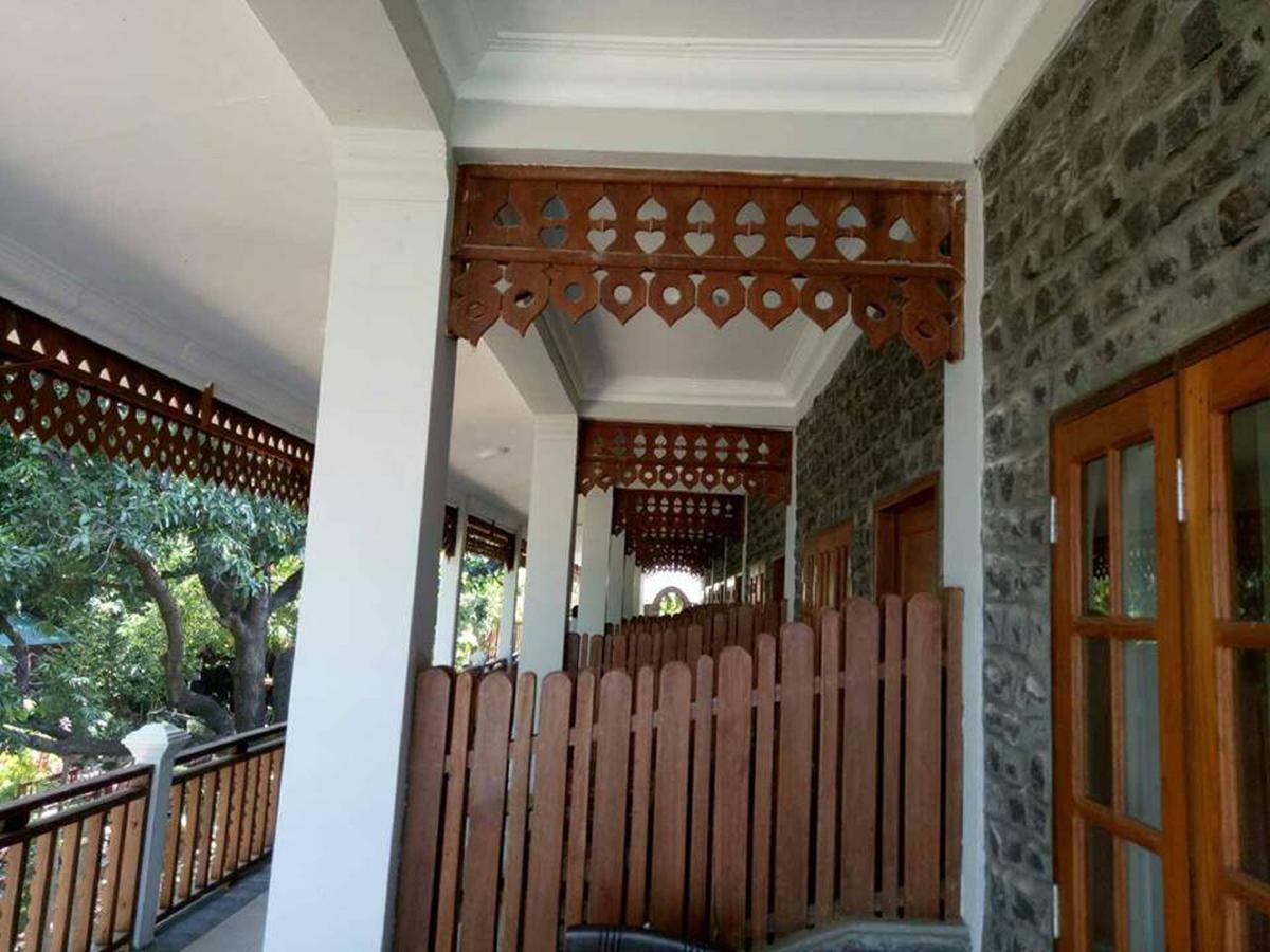 Salay River View Inn Sale 外观 照片