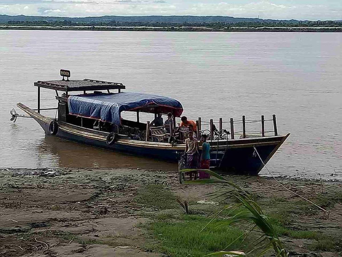 Salay River View Inn Sale 外观 照片